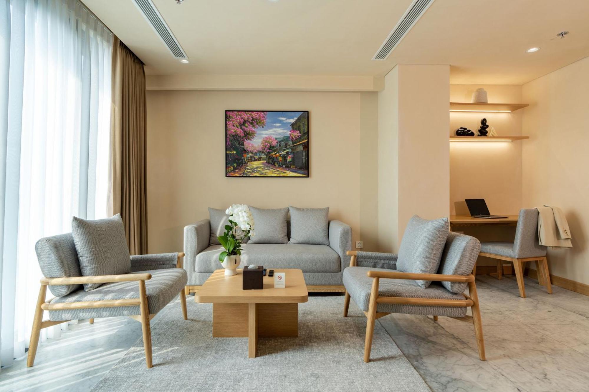 The Five Suites Lilas 하노이 외부 사진